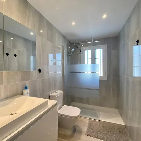 Casa De Los Suenos - 2 Bedroom Modern In Puerto Del Carmen 公寓 *
